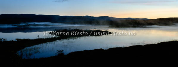 Sensommerkveld på Finnmarksvidda / Late summers night in Norwegian Lapland.